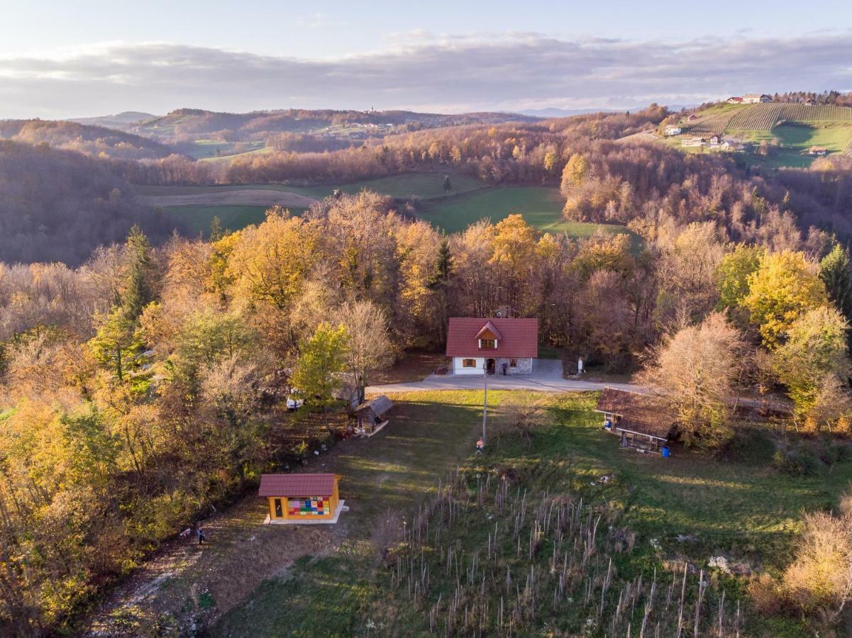 Vineyard Cottage Vina In Medu 트레벨노 외부 사진
